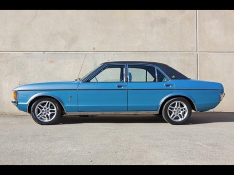1976 Ford Ghia: blast