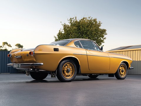 Volvo p1800 deals rear