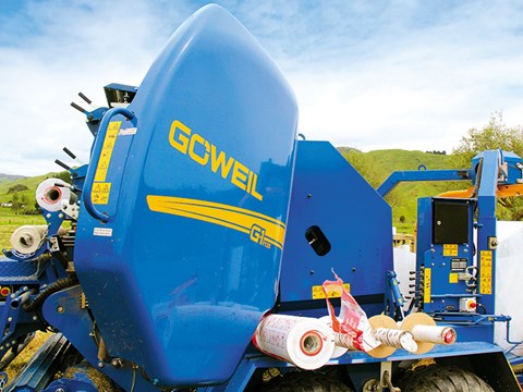 Goweil G1 F-125 Baler/Wrapper Combination