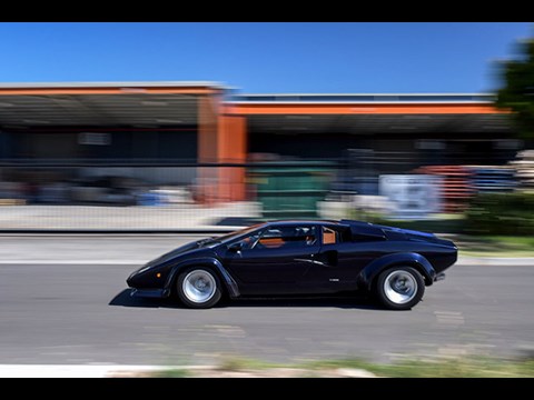 1983 Lamborghini Countach LP5000S Review - Past Blast