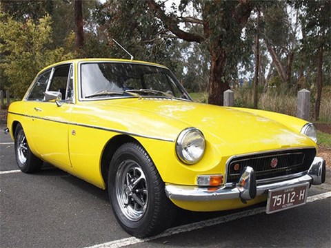 Mgb gt hot sale model car