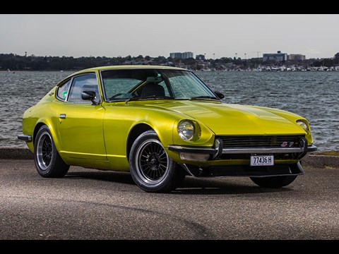 yellow datsun 240z