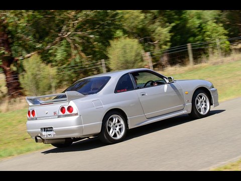 Nissan Skyline R33 Gt R Review