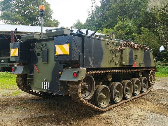 FV432