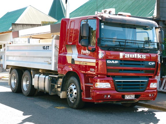 Faulks-tidy-550hp-DAF.jpg