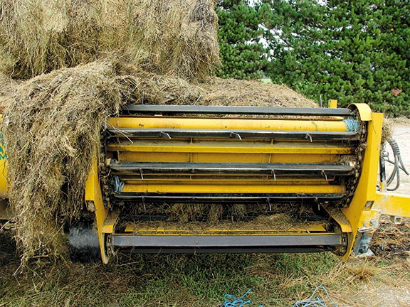 Agmech five-bale multifeeder