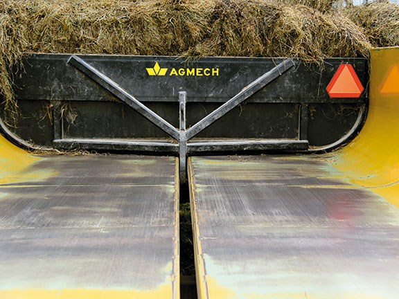 Agmech five-bale multifeeder