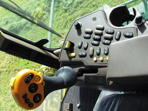 The in-cab controls are all logically laid out thanks to the CommandArm right-hand console 