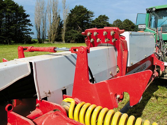 Pottinger 1252C S-line rake