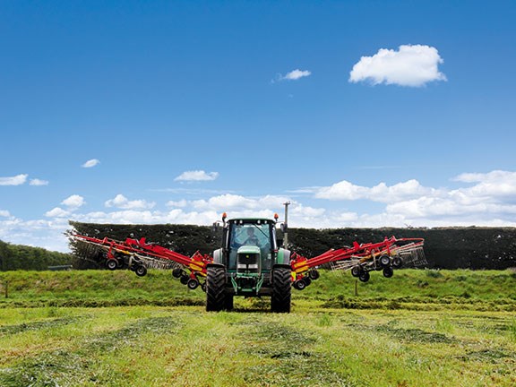 Pottinger 1252C S-line rake