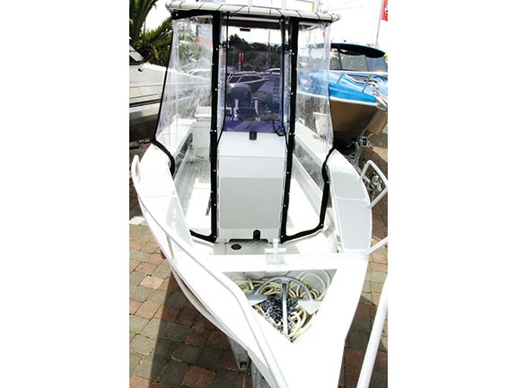 Second-hand boats 2010 Surtees 5.5 Centre Console
