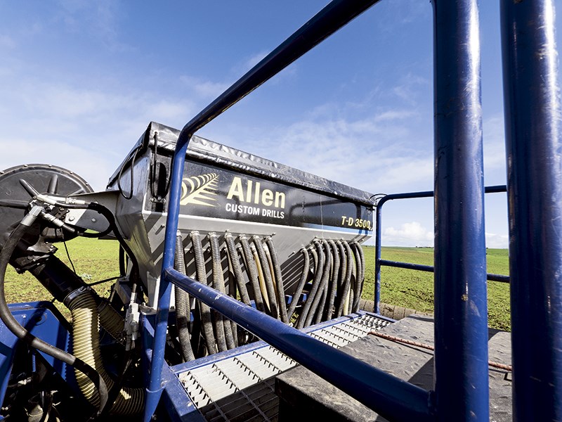 Allen TD3500 air seeder drill distributor heads