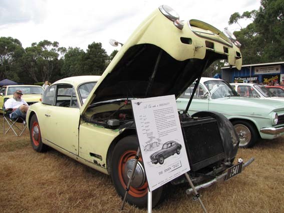 Picnic at Hanging Rock car show 2009