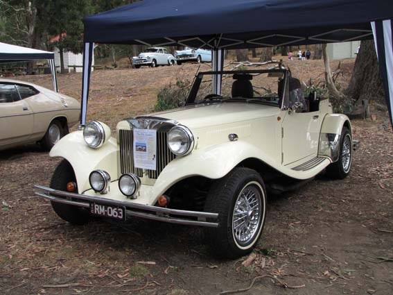 Picnic at Hanging Rock car show 2009