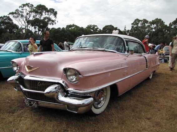 Picnic at Hanging Rock car show 2009