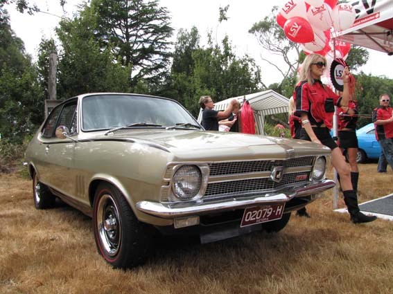 Picnic at Hanging Rock car show 2009