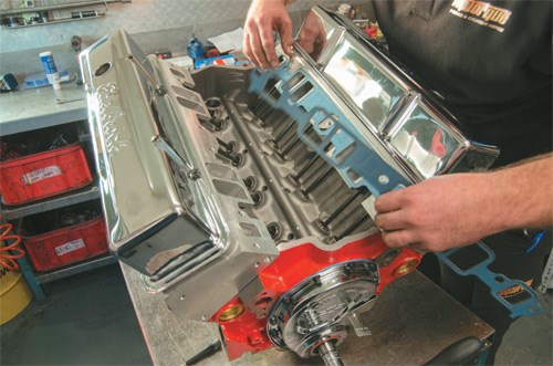 Chevrolet 350 small-block engine