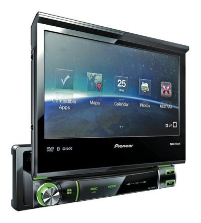 Pioneer with a seven-inch display at the touch of a button