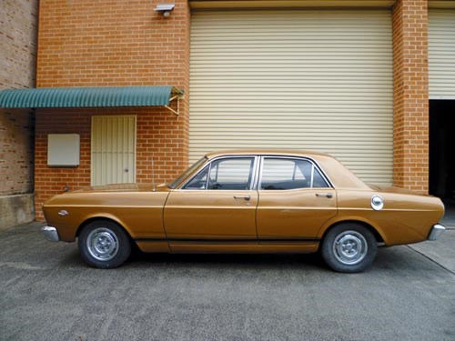 Ford Falcon XR