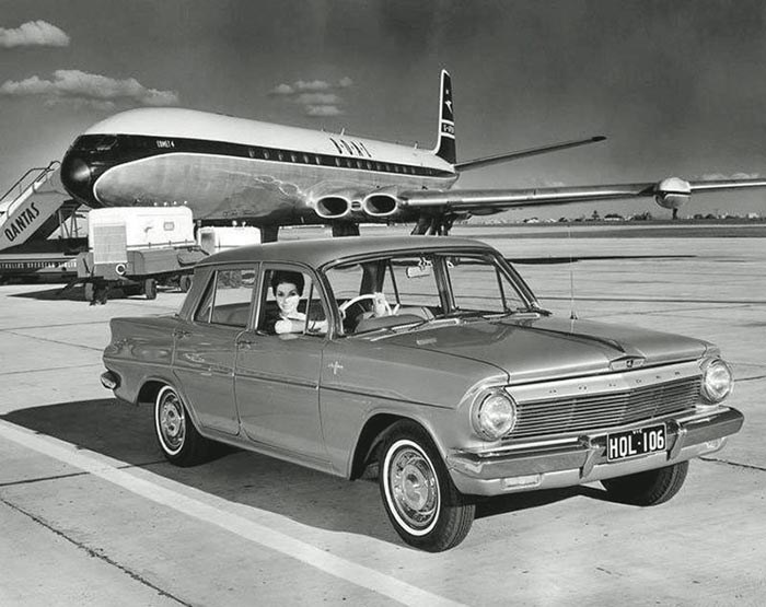 1962_Holden_EJ_Premier.jpg