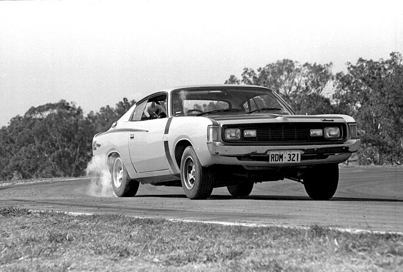 1971-Chrysler-VH_04-(E38-Charger).jpg