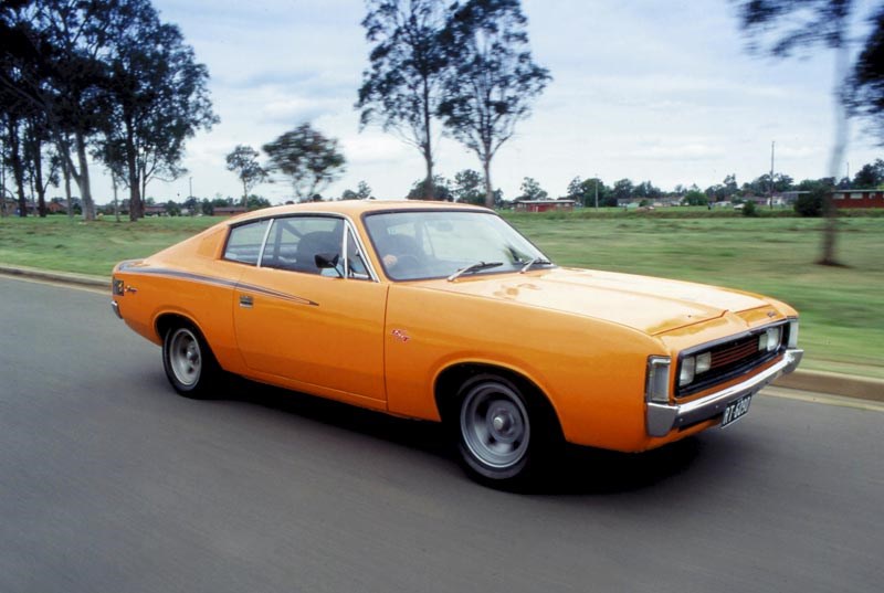 1971-Chrysler-Valiant-VH_11-(E38-Chr).jpg