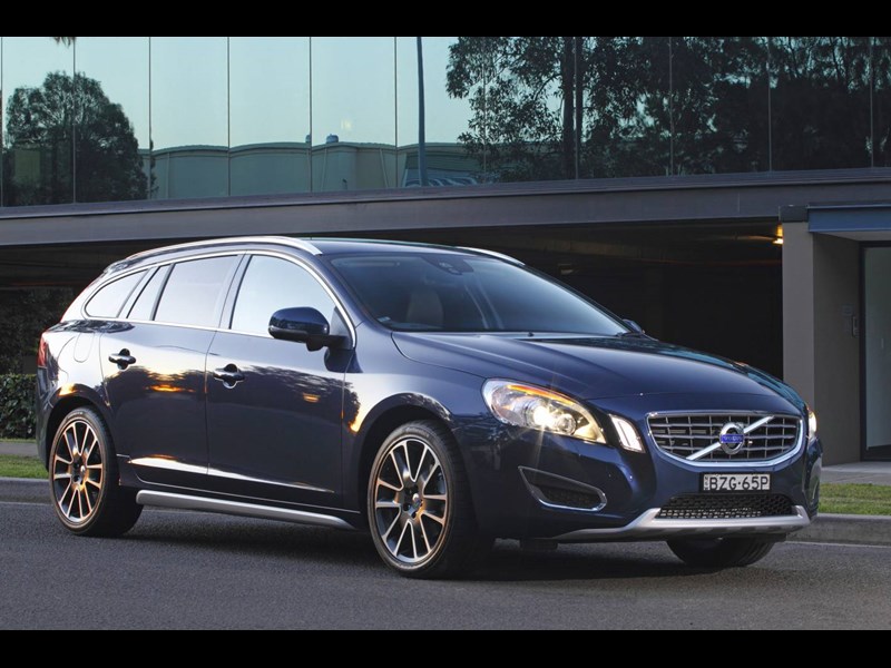 volvo v60 sportswagon