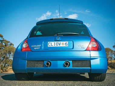 Renault Clio V6 255