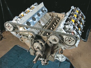 427 Cammer V8 Engine