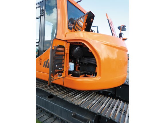 doosan-copy-3.jpg