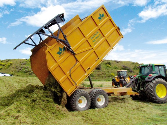 Agmech SilageMaster 2.15T trailer