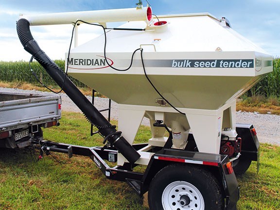 Canzquip feed auger seed tender