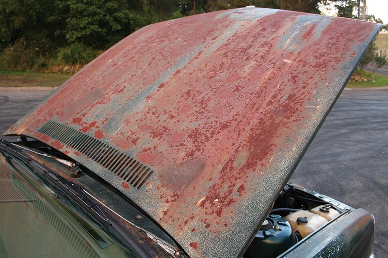 holden vb commodore bonnet