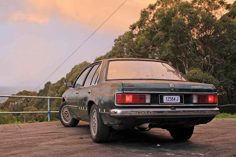 holden vb commodore rear