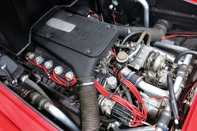 lamborghini countach engine bay