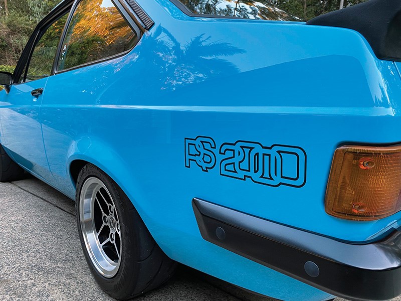 ford escort rear quarter 2