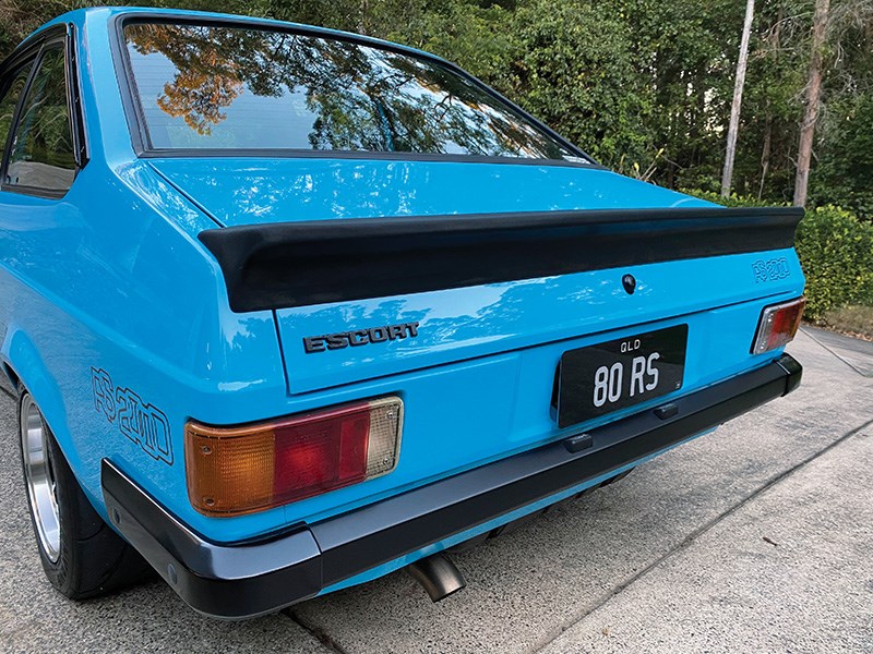 ford escort rear quarter