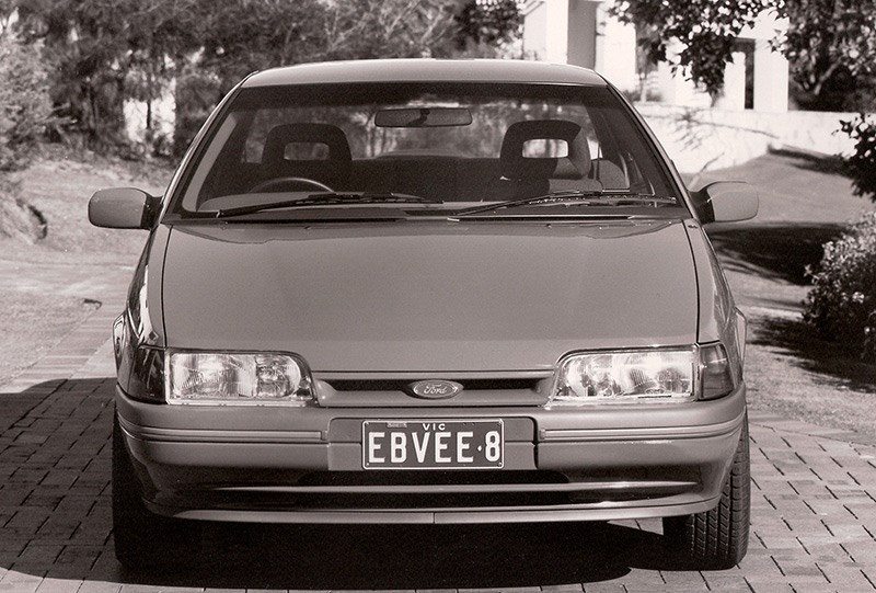 ford falcon eb xr8 front
