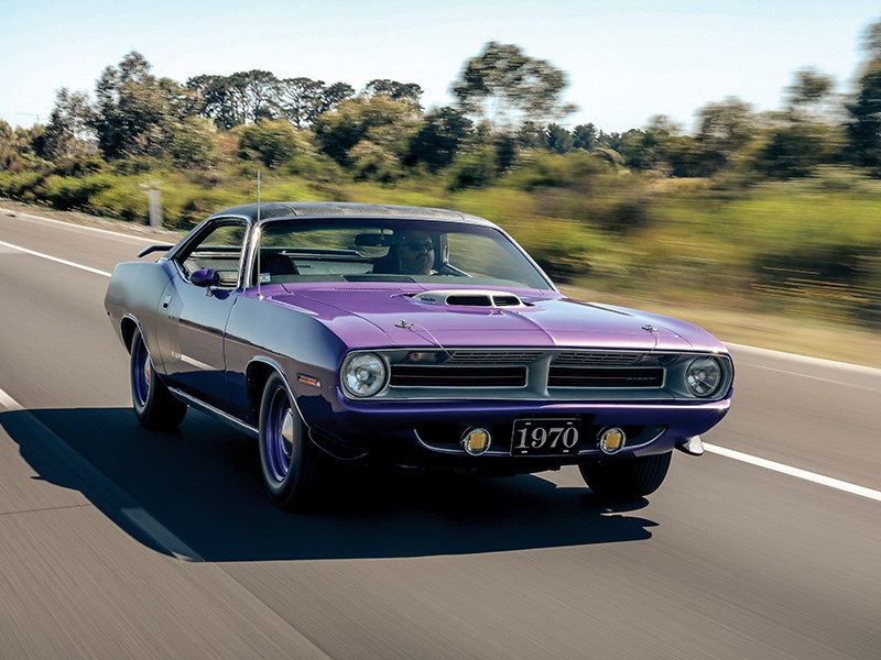 plymouth cuda onroad front 2