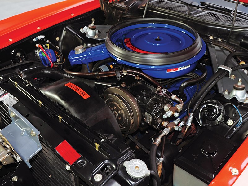 ford mustang mach 1 engine bay