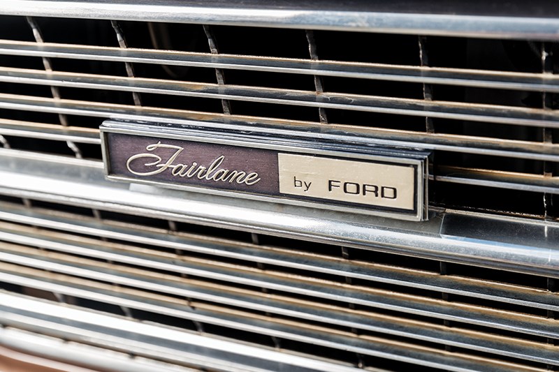 ford falcon zb grille 2