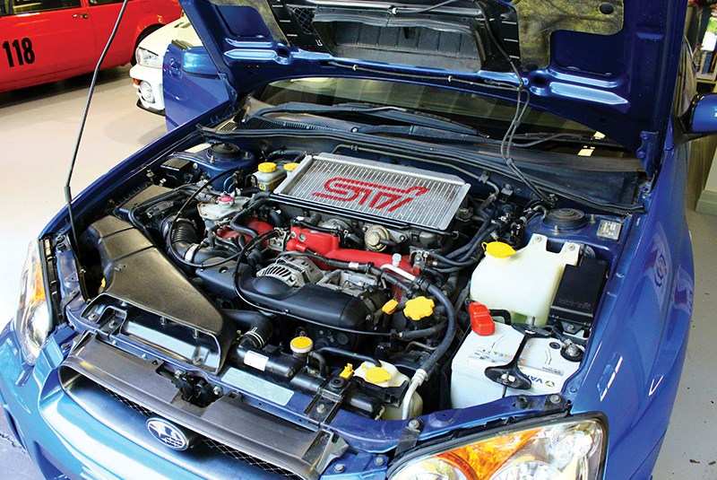 subaru wrx sti engine bay