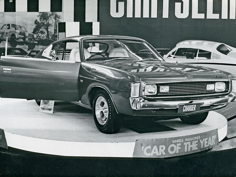 chrysler valiant charger car of the year
