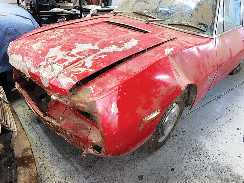 lancia barn find 11