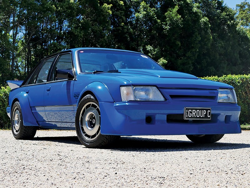 holden vk commodore after 2