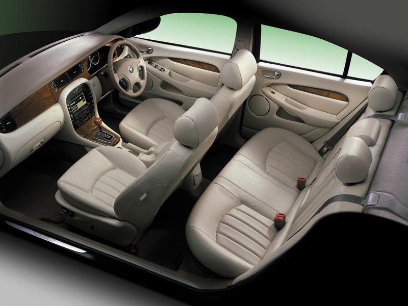 jaguar x type uk spec 11 interior