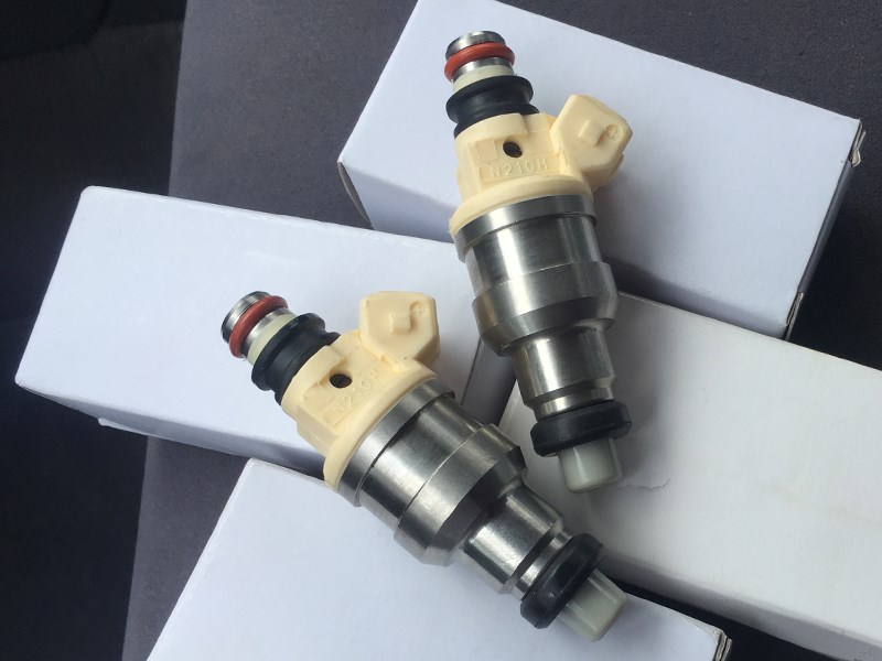 fuel injectors