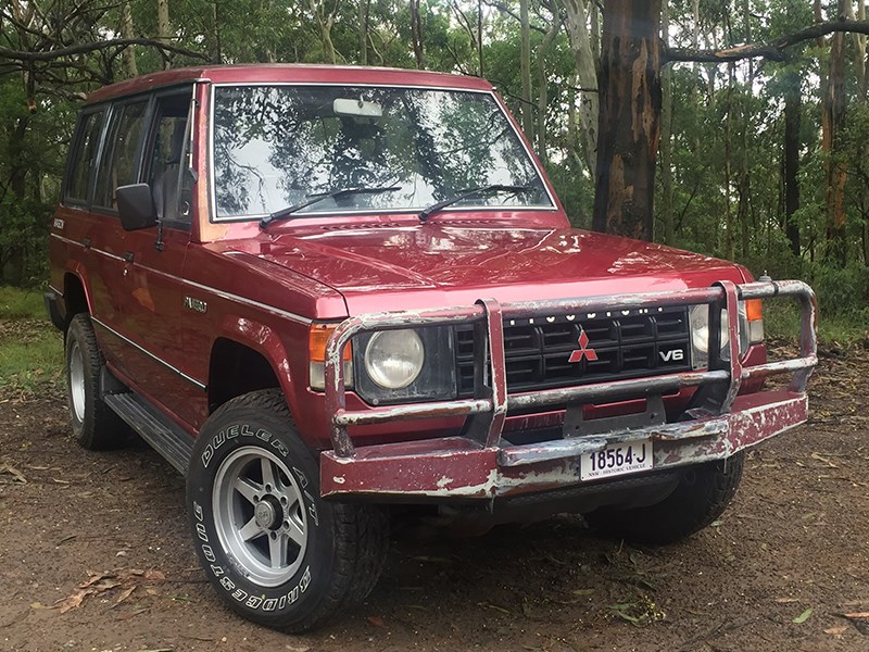 nissan pajero