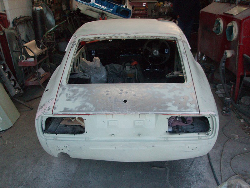 datsun 240z resto before 3