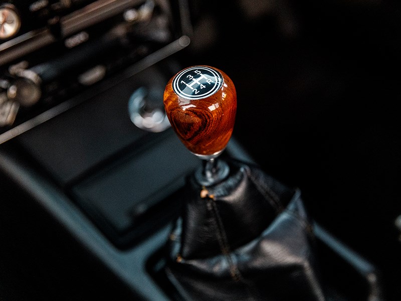 datsun 240z resto gearstick